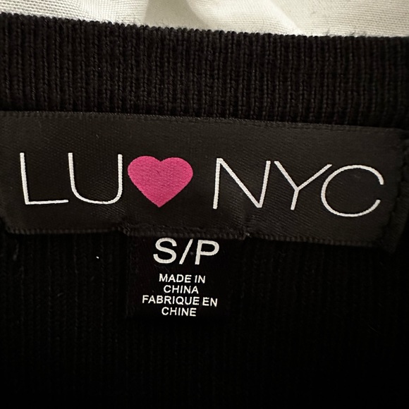 Body con tight fit dress. Only worn once. Great condition. - Picture 3 of 3